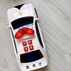 パトカー　おもちゃの画像