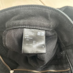 GAPとユニクロのジーンズ3本の画像