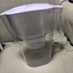 BRITA 浄水器（カートリッジ無し）の画像