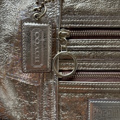 ☆COACH ゴールドショルダーバッグ☆の画像