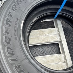 タイヤ、ブリヂストン，ジムニーの画像