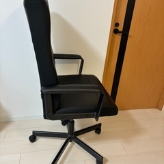 IKEA チェア　MILLBERGETの画像