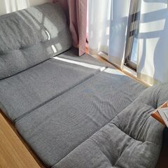 簡易ベッドにもなるソファー　無料ですの画像