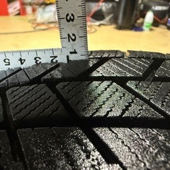 【4本セット】　
スタッドレスタイヤ ブリジストン VRX3 2023製 の画像