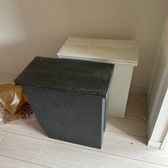 「【11/1限定・無料】黒白ペダル式ゴミ箱 2個セットの画像