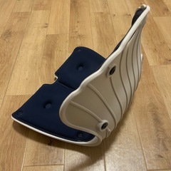 姿勢矯正 骨盤サポートチェア 座椅子の画像