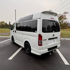 ハイエース　福祉車両　カスタム　バイク運び等の画像