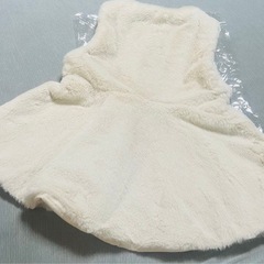 新品タグ付き！グレイル　ペプラムファームベスト　Fの画像