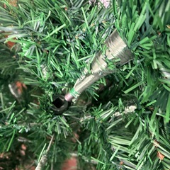 クリスマスツリー　オーナメント付き　の画像