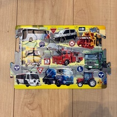 トミカパズルの画像