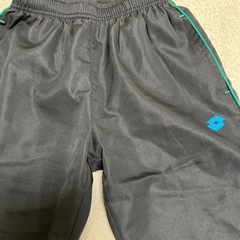 シャカシャカ　ジャージ　140の画像