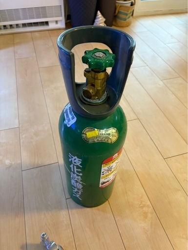 ミドボン5kg　CO2ボンベ中身なし 　レギュレータセット