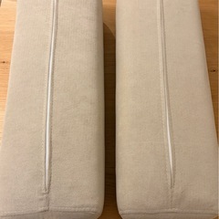 FINE KAGU ソファークッション×2こ個の画像