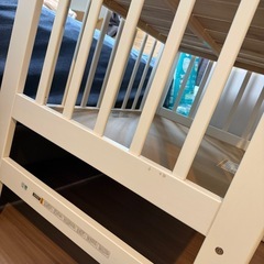 【ネジ破損あり】ハイポジションミニベッド アーチ(ホワイト) 【カトージ】の画像