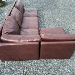 レトロ調 3人掛けソファ ブラウン 合皮 L字タイプ 分割式の画像