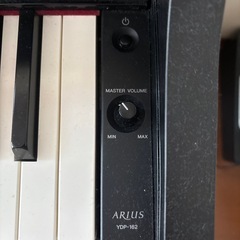 電子ピアノの画像