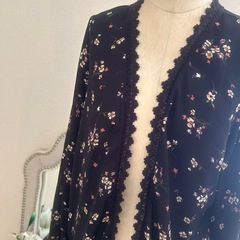 小花柄はおりもの
の画像