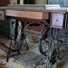 🎀＜昭和レトロ＞SINGER製足踏みミシン🎊 （シンガー）✨の画像