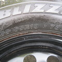★中古スタッドレスタイヤ・13インチ・軽自動車用・4本セット・鉄チンです★の画像
