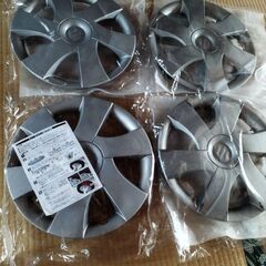 スズキホイールカバー中古品の画像