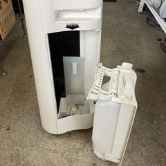 空気清浄機の画像