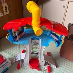 パウパトロール 基地 車せっとセットの画像
