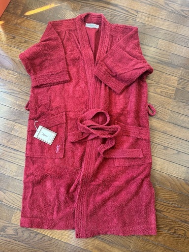 未使用品イヴ・サンローランレディースガウンM