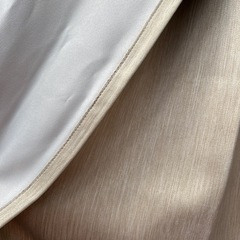 カーテンの画像