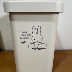 ミッフィ　ゴミ箱の画像