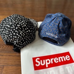 supreme帽子adidasもセットの画像