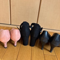 パンプス３足の画像
