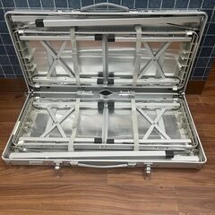 【★引き取り限定価格】 希少品 Coleman 折りたたみ アルミテーブル アウトドアに最適♪の画像