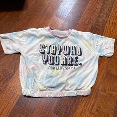 ショート丈 Ｔシャツ ロンＴ　
130㎝の画像