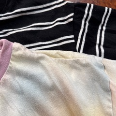 ショート丈 Ｔシャツ ロンＴ　
130㎝の画像