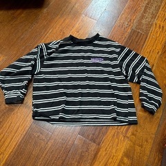 ショート丈 Ｔシャツ ロンＴ　
130㎝の画像