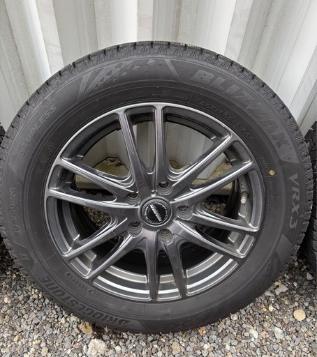 ホンダ ステップワゴン205/60R16スタッドレスタイヤ（ホイル付き4本セット）※商品説明必ず読んでください