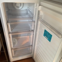 冷凍庫　2021年製　Haier JF-U14Cの画像