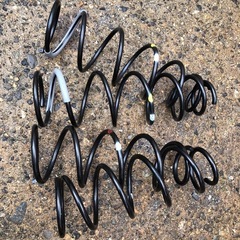 現行のロードスターの純正スプリングの画像