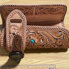カービングレザーウォレットの画像