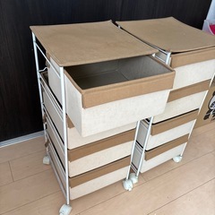 4段BOX 2個の画像