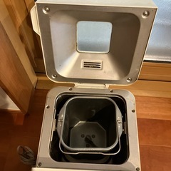 ホームベーカリー　ツインバードの画像