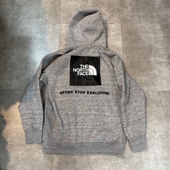 ノースフェイス パーカー M パタゴニア コロンビア ナイキ　アディダスの画像