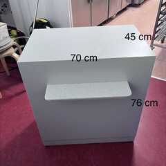 【無料】棚、レジ台　お譲りしますの画像