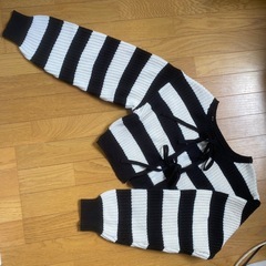 WEGO  ウィゴー　ボーダー　ショート丈　カーディガン　リボン付きの画像