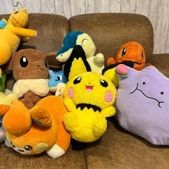 ポケモンびっくぬいぐるみの画像