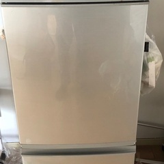 家電まとめ　冷蔵庫　洗濯機　ガスコンロ（二口）　電子レンジ　扇風機　テレビ台　セットの画像