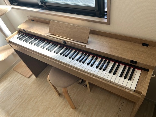 【11月3.4.23.24日引き取り可能な方】2023年製ナチュラル　電子ピアノ