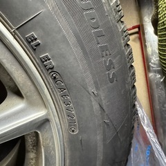 215/60r17 VRX2 ブリヂストンの画像