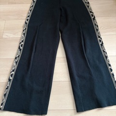 アズール　パンツの画像