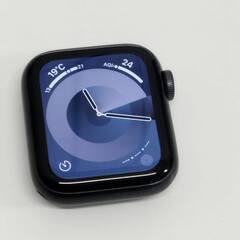 Apple Watch SE 第1世代/GPS/40mm/A2351/スペースグレー〈MKQ13J/A〉の画像